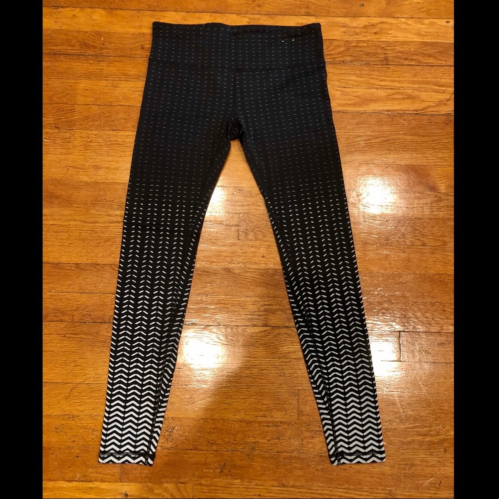NWOT! GAP FIT leggings | size M